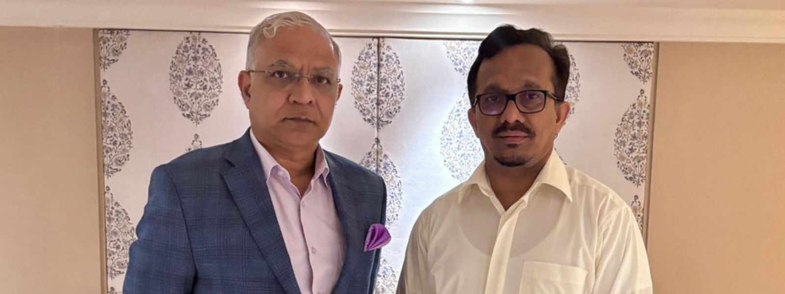 Indian Envoy Meets Sunil Handunnetti